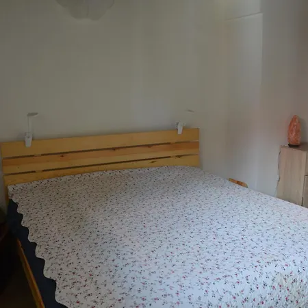 Romanticka Na Laze Holiday home Ostry Grun